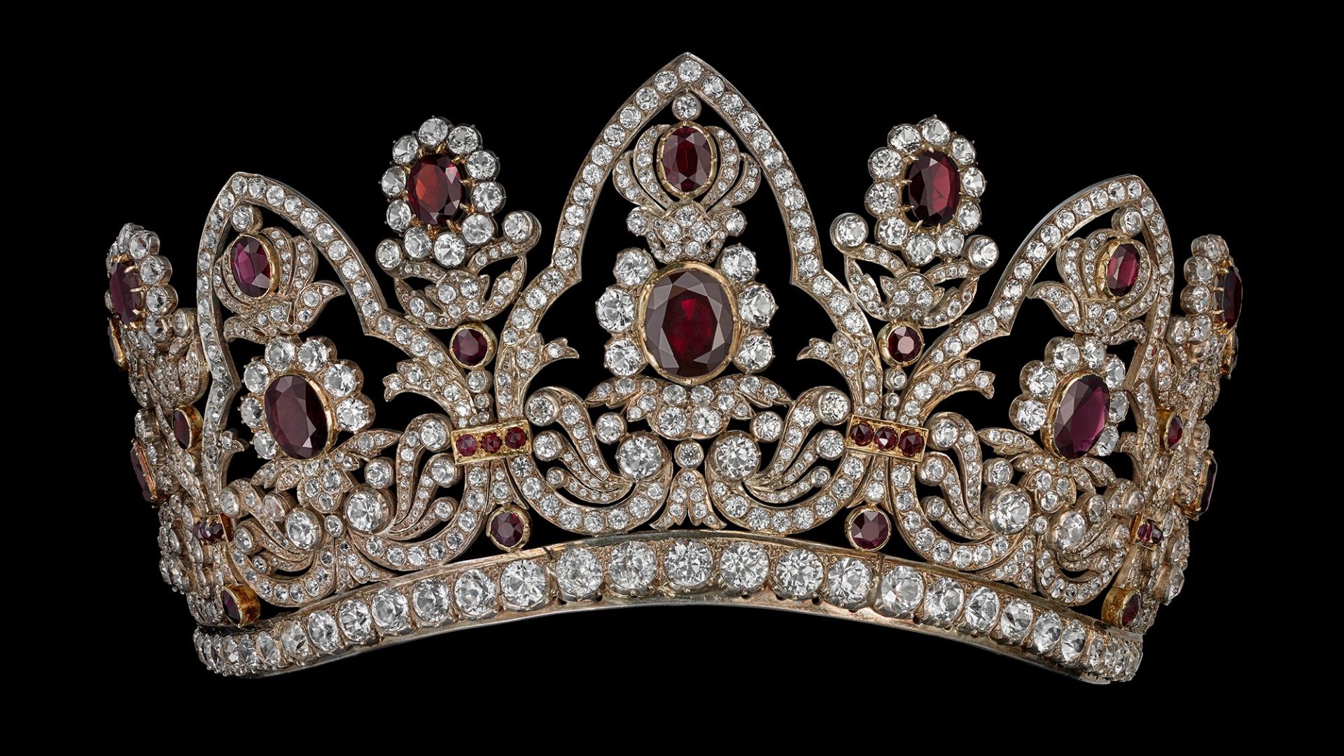 Chaumet In Majesty: A Journey Through The Crown's Jewels