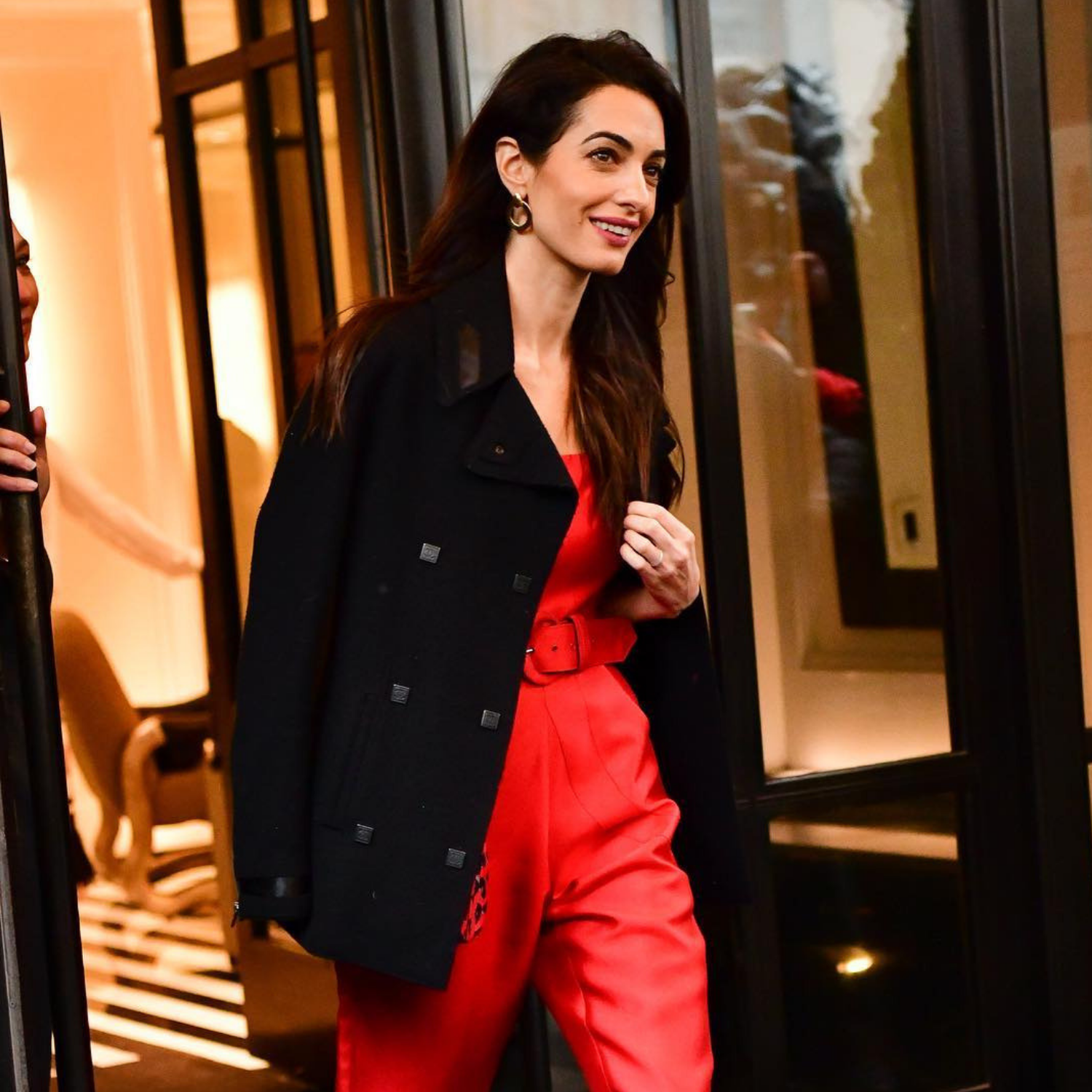 Amal Clooney Style on X: A close-up to Amal Clooney's @CHANEL suit The  power of a Chanel suit. #AmalClooney  / X