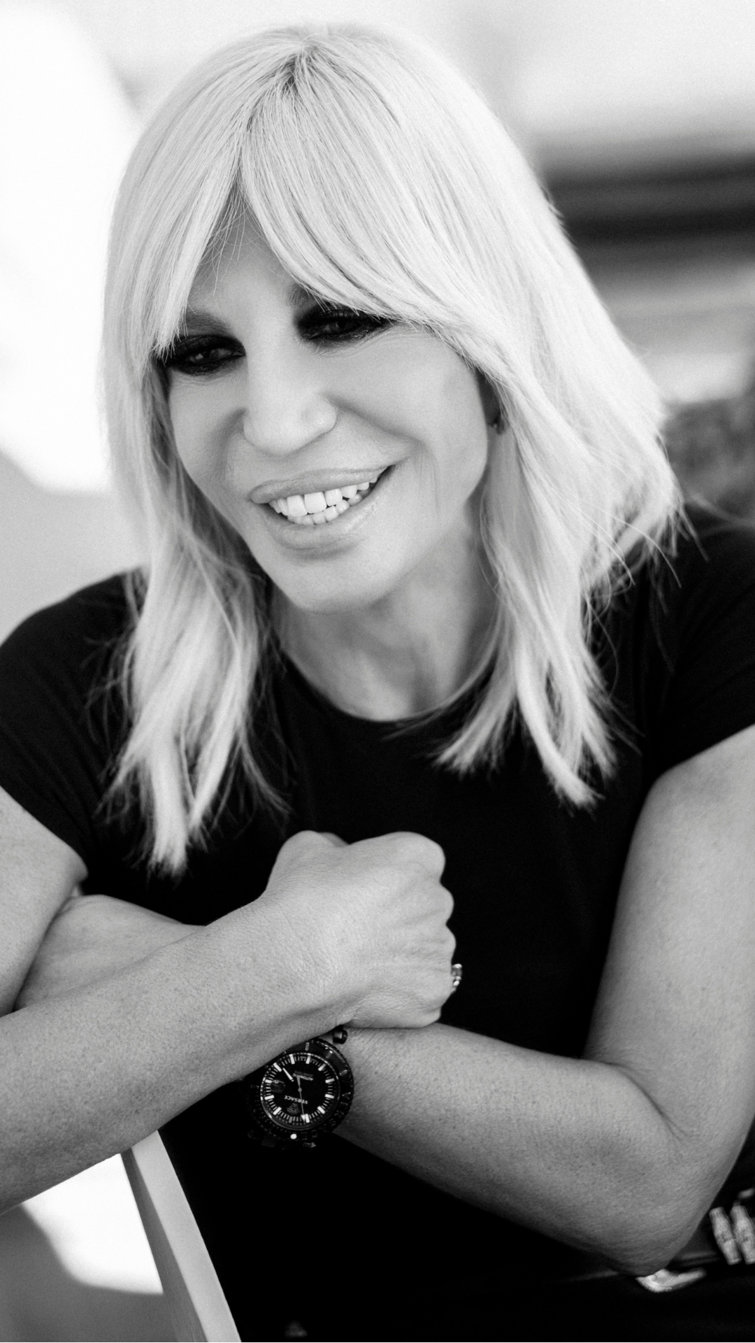 Donatella Versace pokes fun at her accent