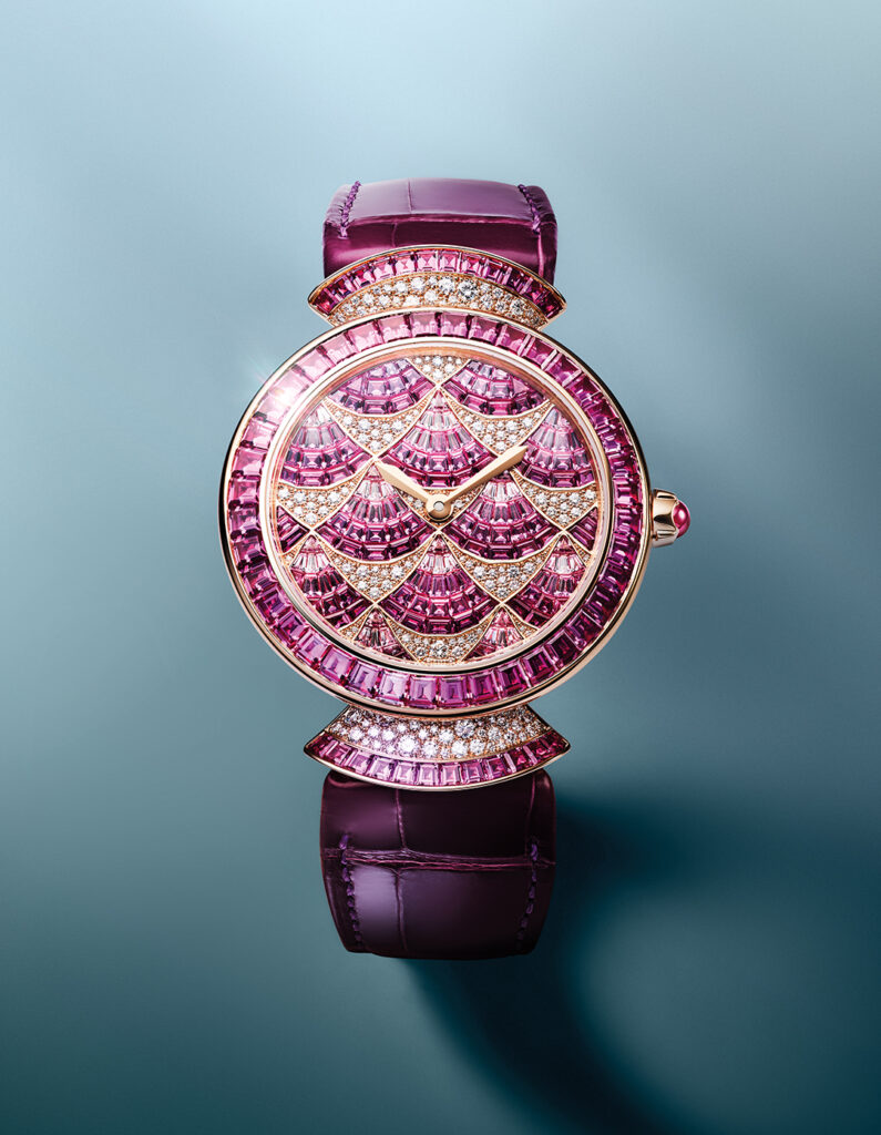 Louis Vuitton unveils a watches and jewellery pop up in Dubai Mall –  Emirates Woman