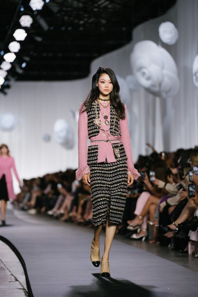Every Look From Chanel Métiers D'Art 2022 in Florence – CR Fashion