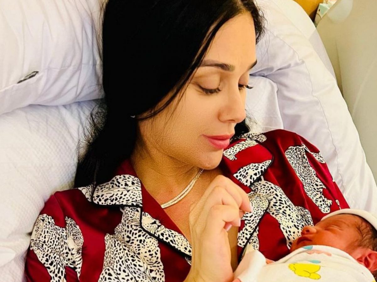 Layla Kardan Gives Birth To A Baby Boy | Harper's Bazaar Arabia