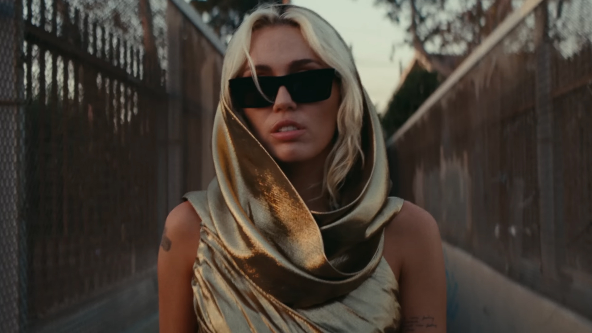 Miley Cyrus 'Endless Summer' Tracklist Reveal: Sia, Brandi Carlile