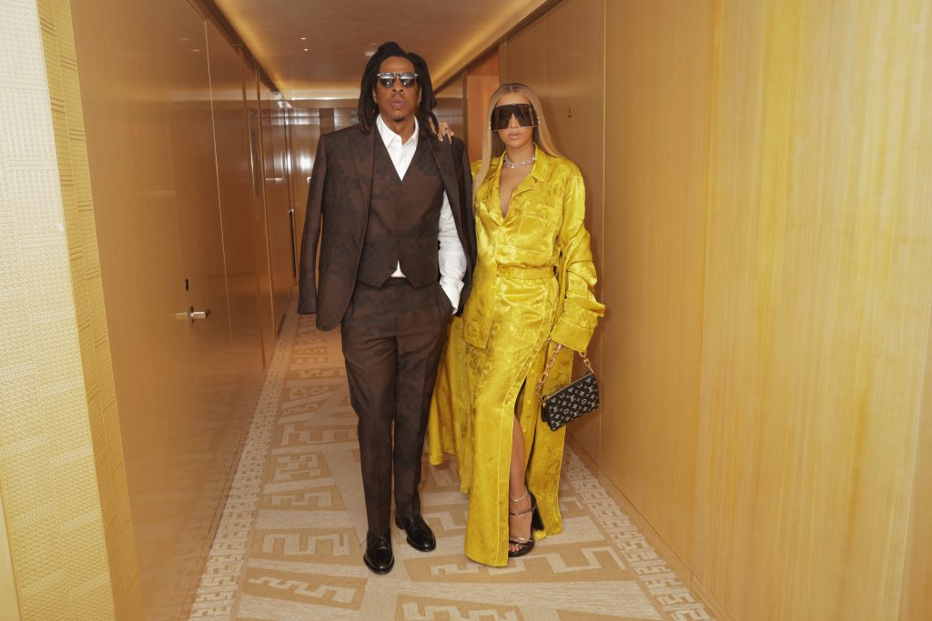 Photos: Celebrities at the New Louis Vuitton Store in Paris