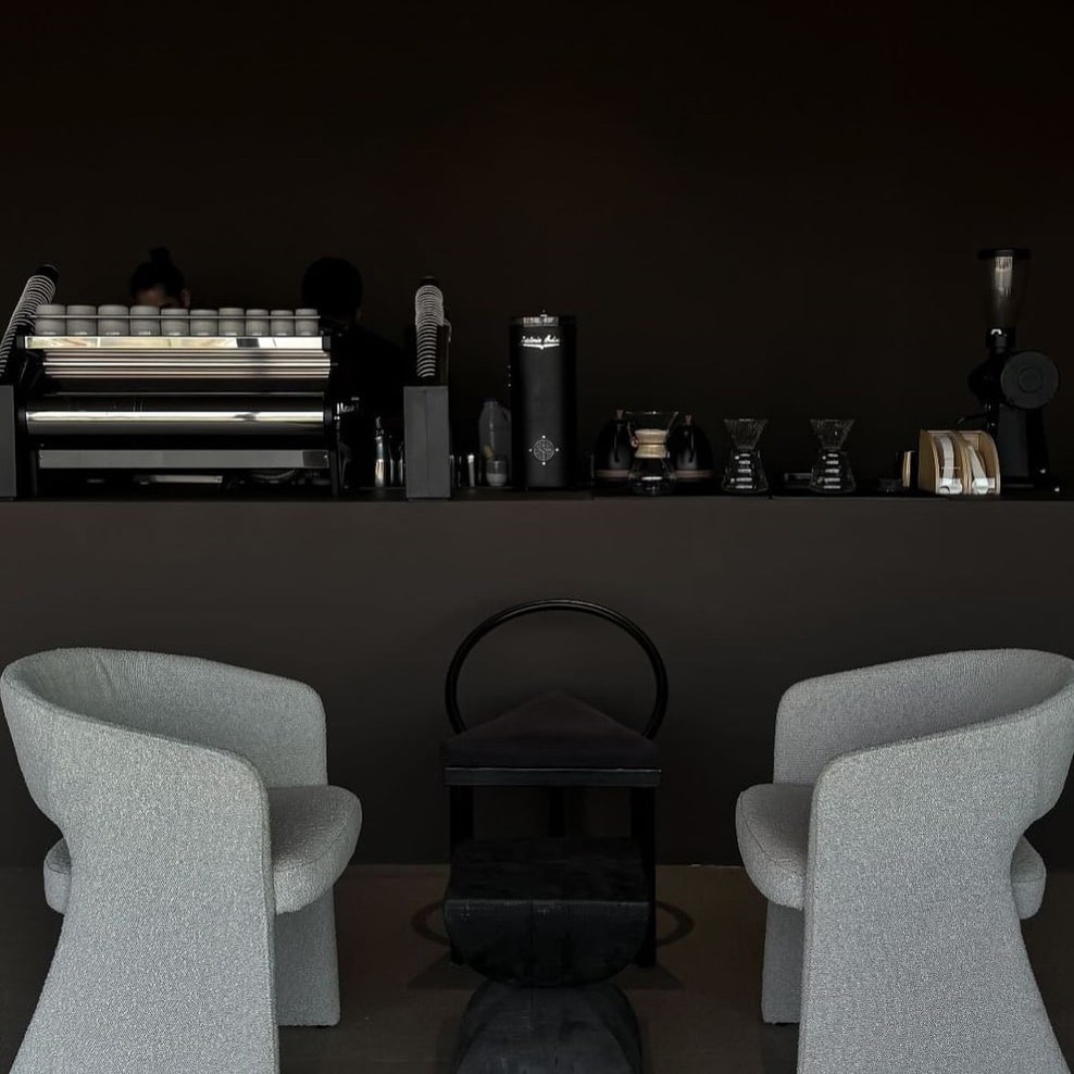 desert cafes in the uae common