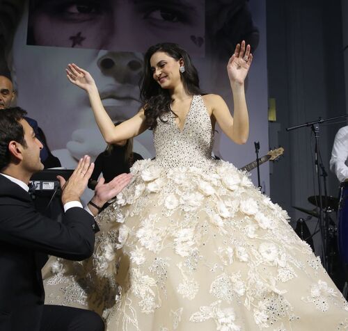 The 10 Best Arabic Songs For Your Wedding Harper S Bazaar Arabia - roblox wedding videos