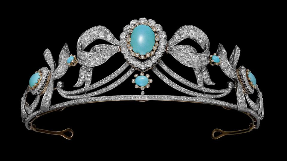 Chaumet In Majesty: A Journey Through The Crown's Jewels | Harper's ...