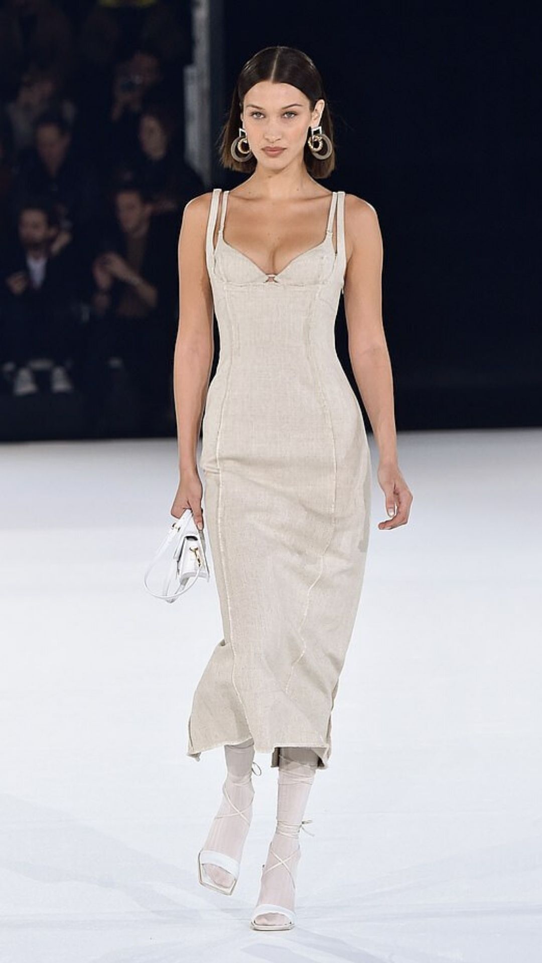 Gigi Hadid Jacquemus Fall Fashion Show January 18, 2020 – Star Style