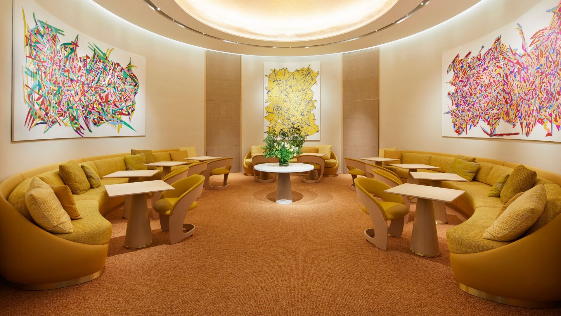Louis Vuitton on X: Have a seat. The bar at Le Café V inside the