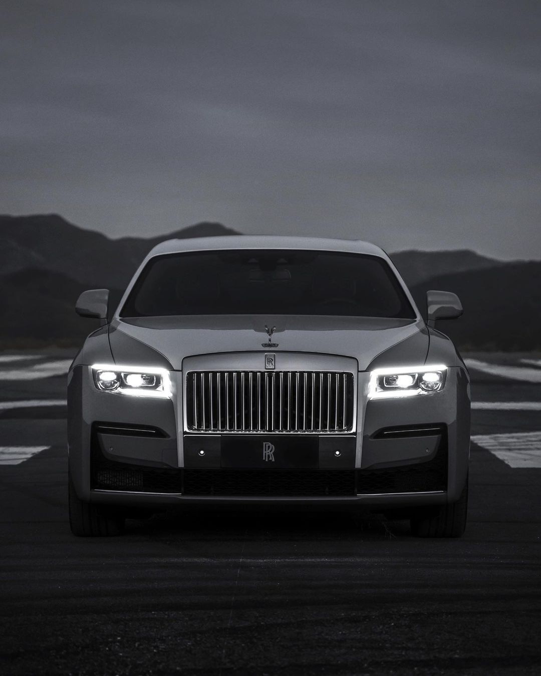 Post Opulence Wonders: Why The Rolls-Royce Ghost Is The Car Of Our Dreams |  Harper's Bazaar Arabia