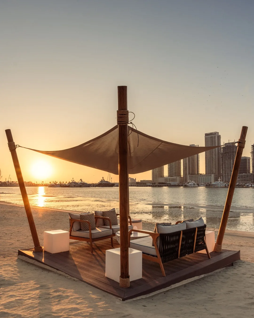 Outdoor Restaurants Dubai
