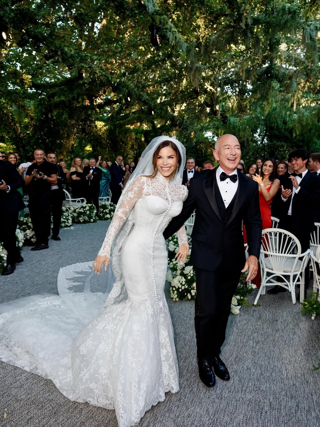 ivanka trump dress bezos wedding The Best Dressed Guests At Jeff And Lauren Sanchez's Photos: Lauren Sanchez and Jeff