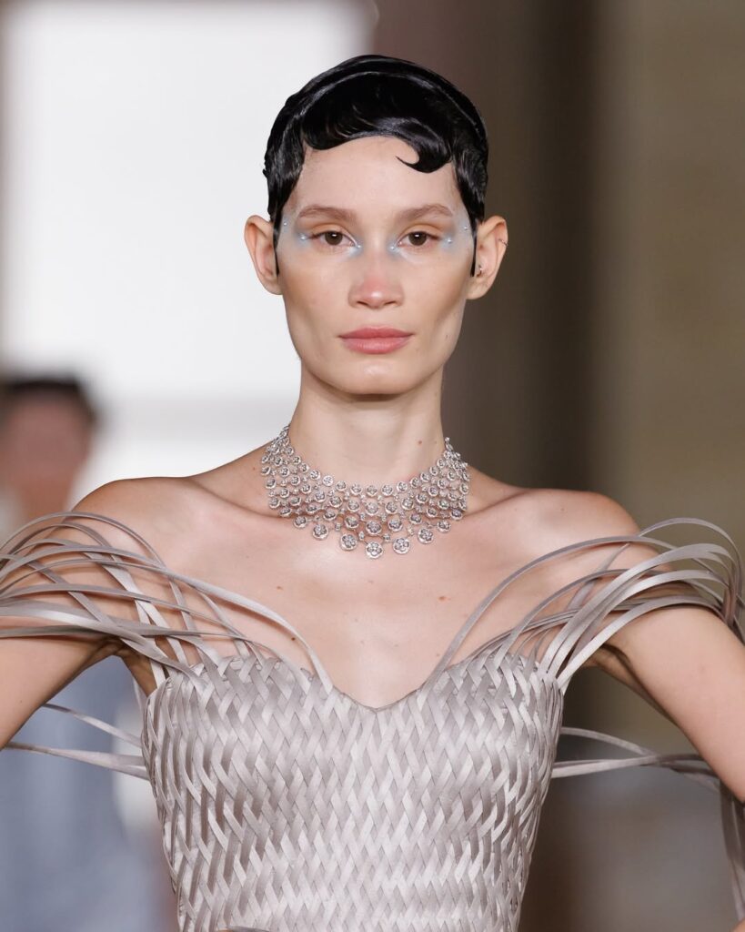 Best Jewellery Moments At The S/S26 Haute Couture Shows - Harper's
