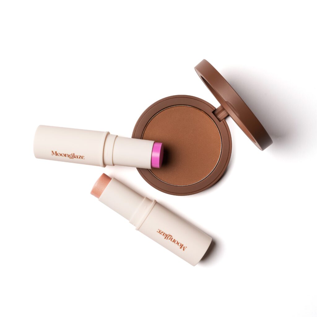 Highlighter and Blush. Bronzer Pod - all Moonglaze