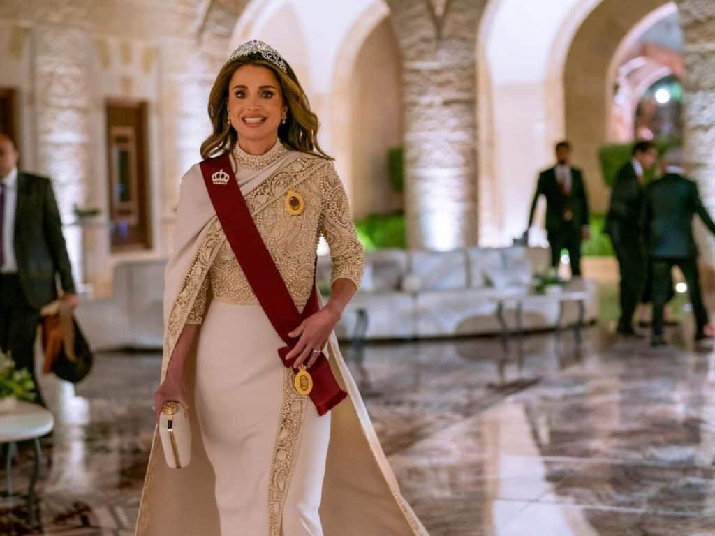 Queen Rania Elie Saab