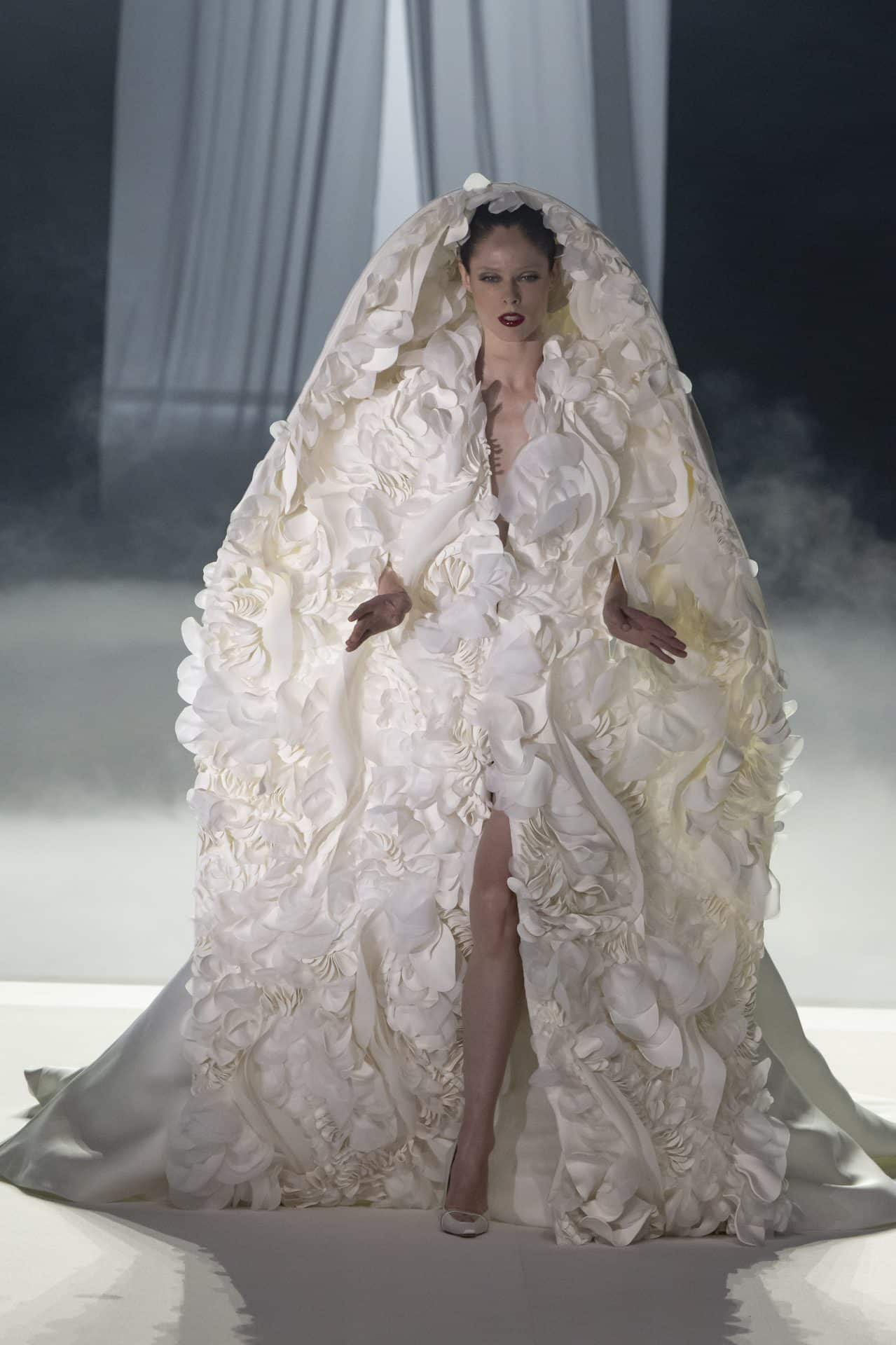 Stephane Rolland Haute Couture FW 2024Paris Fashion Week June 2024